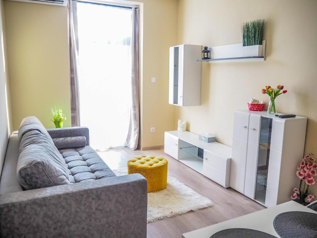 Holiday Apartmanház Harkány Exterior foto