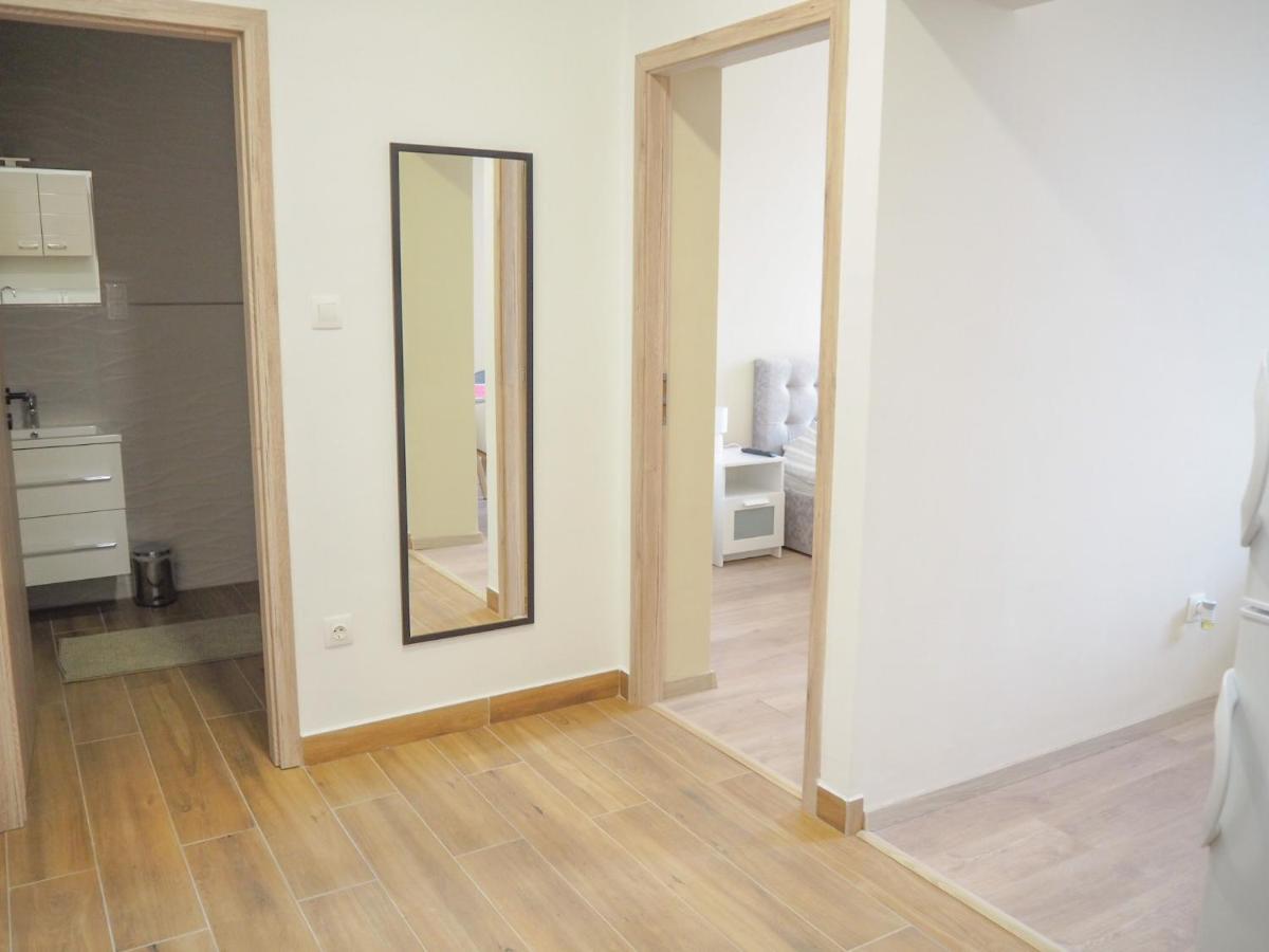 Holiday Apartmanház Harkány Exterior foto